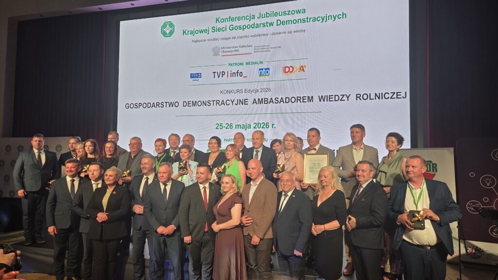 15.Gala jubileuszowa Uroczystość nagrodzenia gospodarstw wyróżnionych w konkursie „Gospodarstwo Demonstracyjne Ambasadorem Wiedzy Rolniczej”_