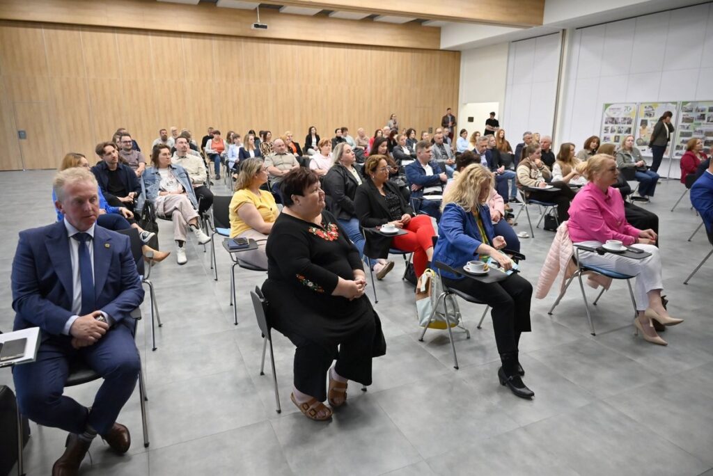 Konferencja „Krótkie Łańcuchy Dostaw Żywności – kompetencje służb kontrolnych” w Minikowie (10)