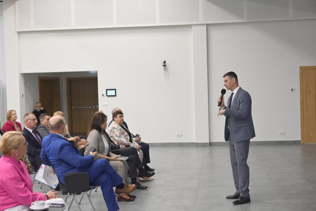 Konferencja „Krótkie Łańcuchy Dostaw Żywności – kompetencje służb kontrolnych” w Minikowie (16)