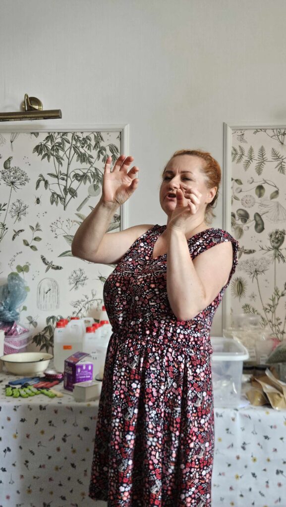 Prowadząca Joanna Olejniczak (2)