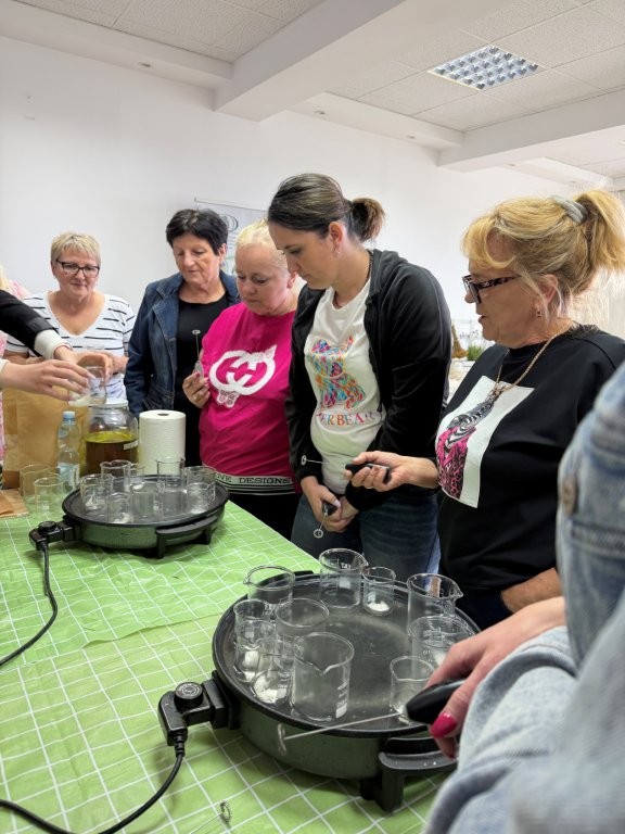 WARSZTATY ZIOŁOWE „ZIOŁOWY WIELOBÓJ. EKOLOGIA, PIĘKNO I SMAK” – uczestnicy (25)