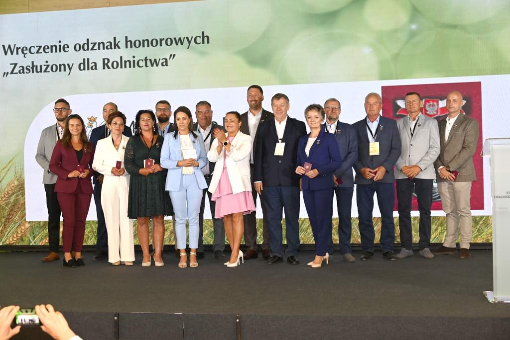 Nagrody i Debata (15)